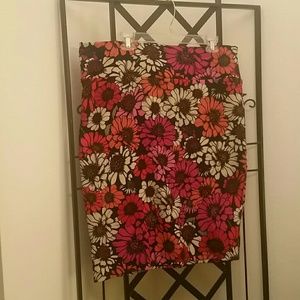 LuLaRoe Cassie Pencil skirt